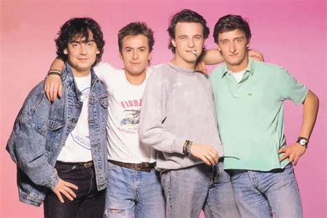 cantantes gay españoles|50 cantantes y grupos que han sido (y son) un。